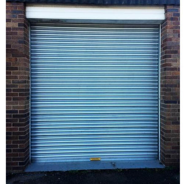 Vivid Marketing Company+Manually Operated Gear Shutters